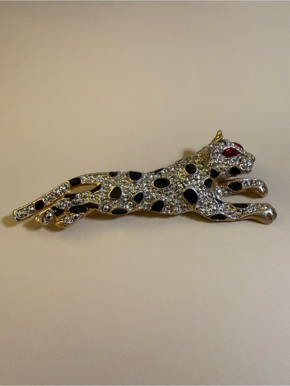 Vintage Rhinestone & Black Enamel Running Leopard Panther Brooch Pin
